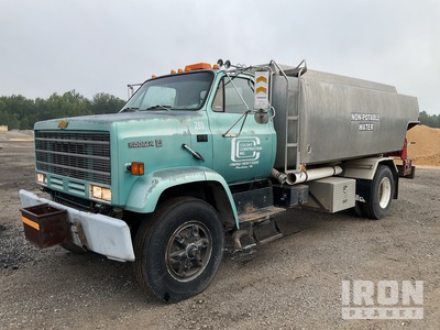 1988 Chevrolet C7D042 4x2 Water Truck