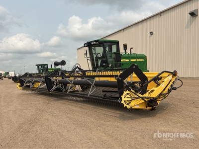 2006 John Deere 4995 35 ft Swather Windrower