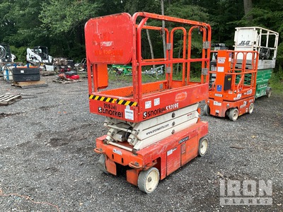 2018 Snorkel S3219E Electric Scissor Lift