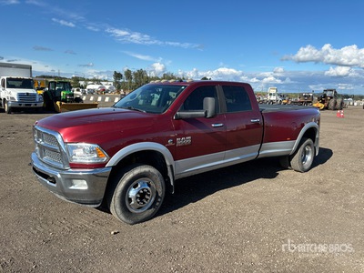 2015 Ram 3500 4x4 Crew Cab Pickup