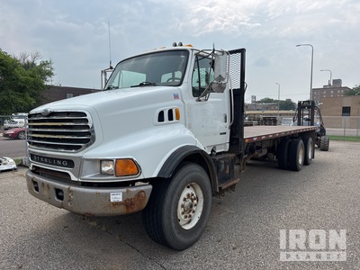 Sterling LT 9500 6x4 Camion à Plateau