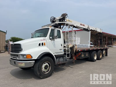 IMT 24562 Knuckle Boom on 2001 Sterling LT9513 8x4 Boom Truck