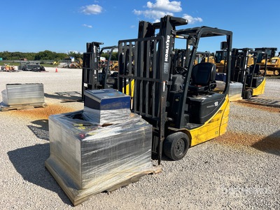 2018 Komatsu 2100 lb Electric Forklift