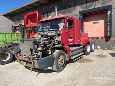 2007 Freightliner Columbia 120 6x4 3-Achs Sattelzugmaschine (Inoperable)