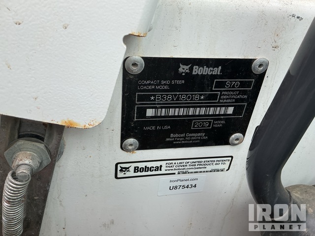 MINI CARGADOR SOBRE RUEDAS 2019 BOBCAT S70
