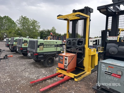 2004 Hyster R30XMS2 3000 lb Commissionatore