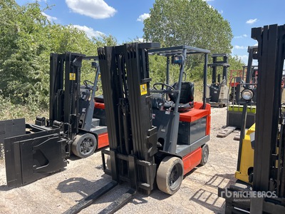 2000 Toyota 5FBCU20 1500 lb Electric Forklift