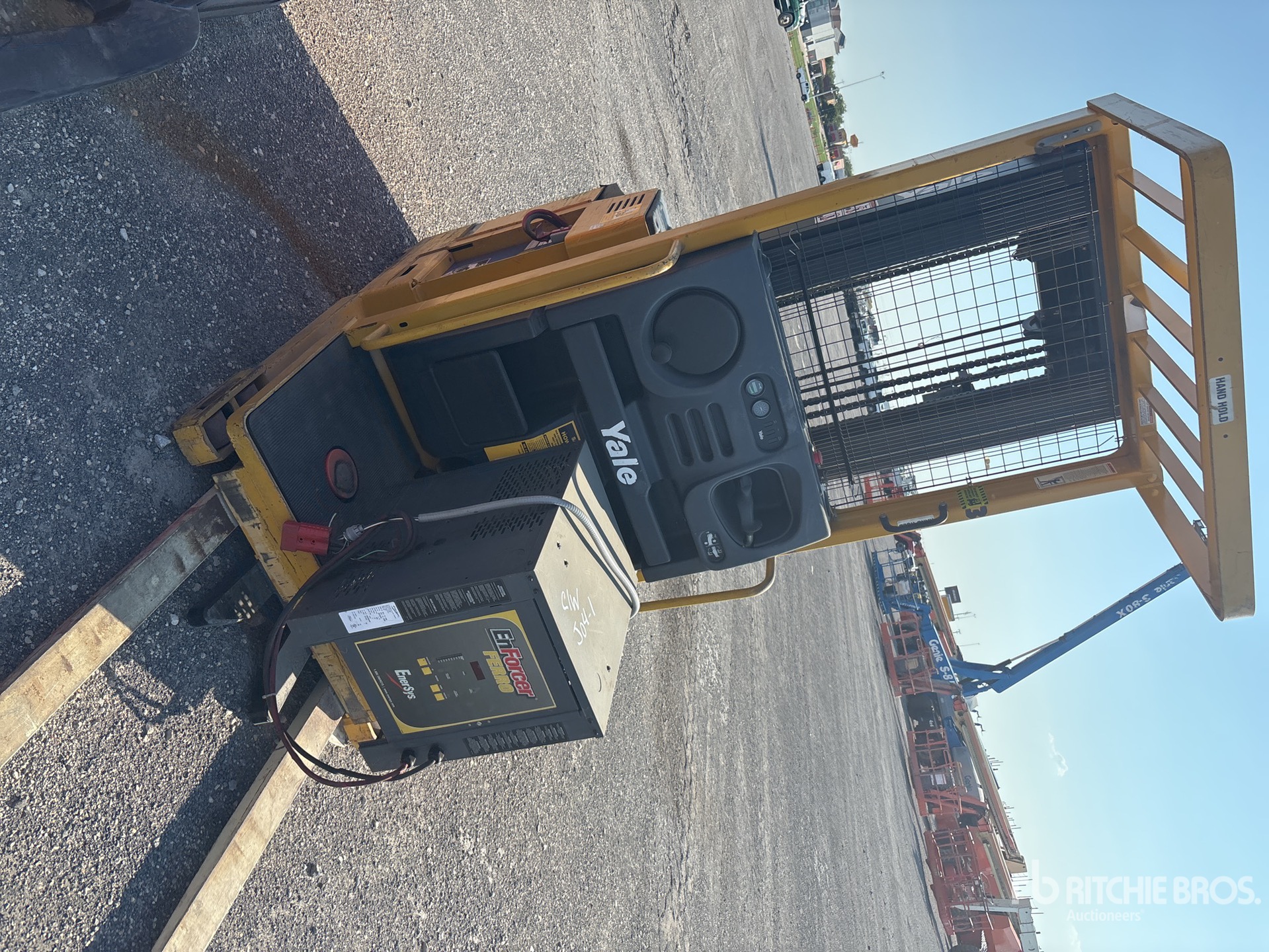 2007 Yale OS030ECN24TE089 Order Picker