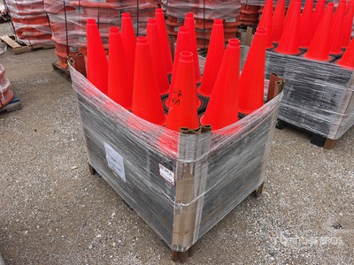 Quantity of (250) Cônes d'autoroute