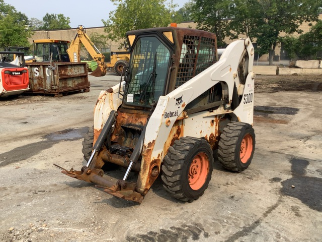 2004 Bobcat S300