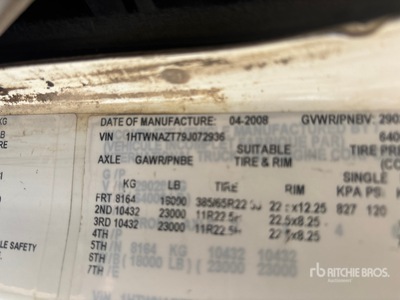 2009 International WorkStar 7500 6x4 Fuel and Lube Truck