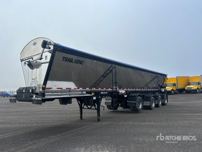 2023 Trail King Red River Series 48 ft Quad/A Live Bottom Trailer