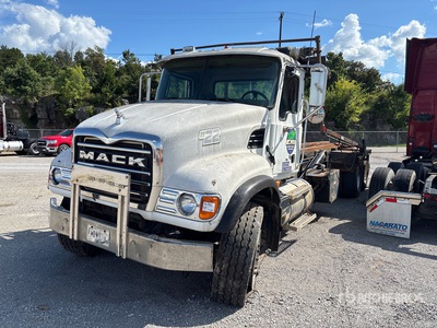 2005 Mack CV713 6x4 Granite Roll-Off Truck (Inoperable)