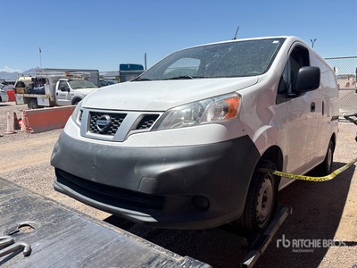 2017 Nissan NV200 فان نقل
