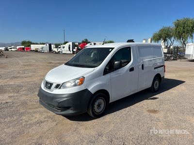 2017 Nissan NV200 فان نقل