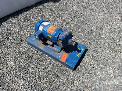 2015 Paco 10-15705-130001 Water Pump