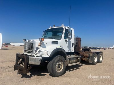 2012 Freightliner M2 112V 6x4 Cabeza Tractora Cabina Dormitorio