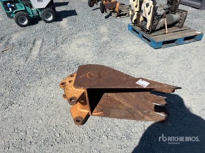 Hensley 16 in Godet arrière de pelleteuse - Fits Case 580