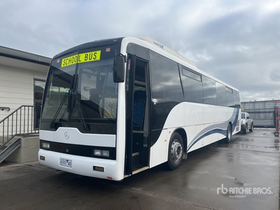 2006 Mercedes-Benz 1830 Bus