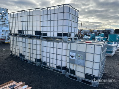 Quantity of 1000 L IBC Stillage