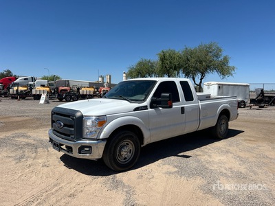 2014 Ford F-250 XL 4x2 Extended Cab Pick Up