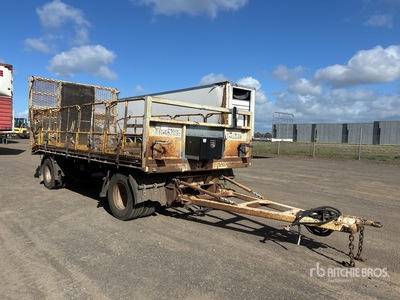 Custom Built 5.3 m Dog Equipment Trailer