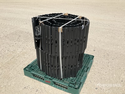 Quantity of (2) With Triple Grouser Tracks (Unused) - Fits Komatsu PC78US