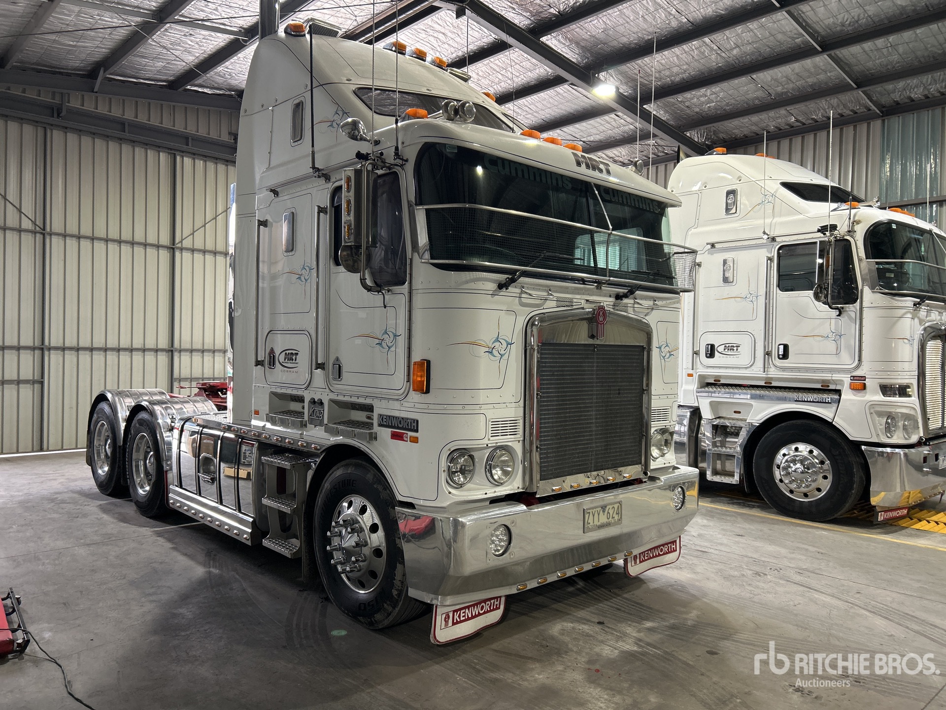 2007 Kenworth K104B 6x4 T/A Sleeper Truck Tractor