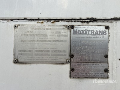 2006 MaxiTrans 7.5 m Tri/A B-Double Lead Curtain Side Trailer