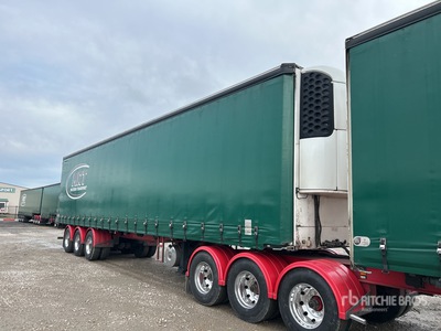 2006 MaxiTrans 13.5 m Tri/A Curtain Side Trailer