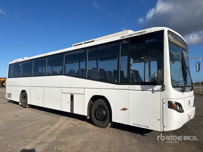 2005 Mercedes-Benz 0500M 4x2 57-Seat School Autobus