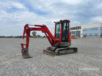 2013 Yanmar ViO25 حفارة صغيرة