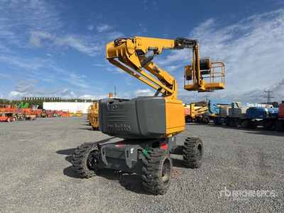 2019 Haulotte HA16RTJ 4WD Diesel ブームリフト