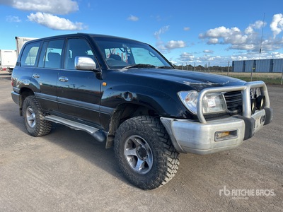 2001 Toyota LandCruiser 100 Series 4x4 SUV
