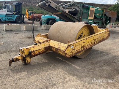 1999 Bomag BW6 Pull Behind Roller
