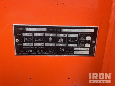 2015 JLG E450AJ Nacelle téléscopique