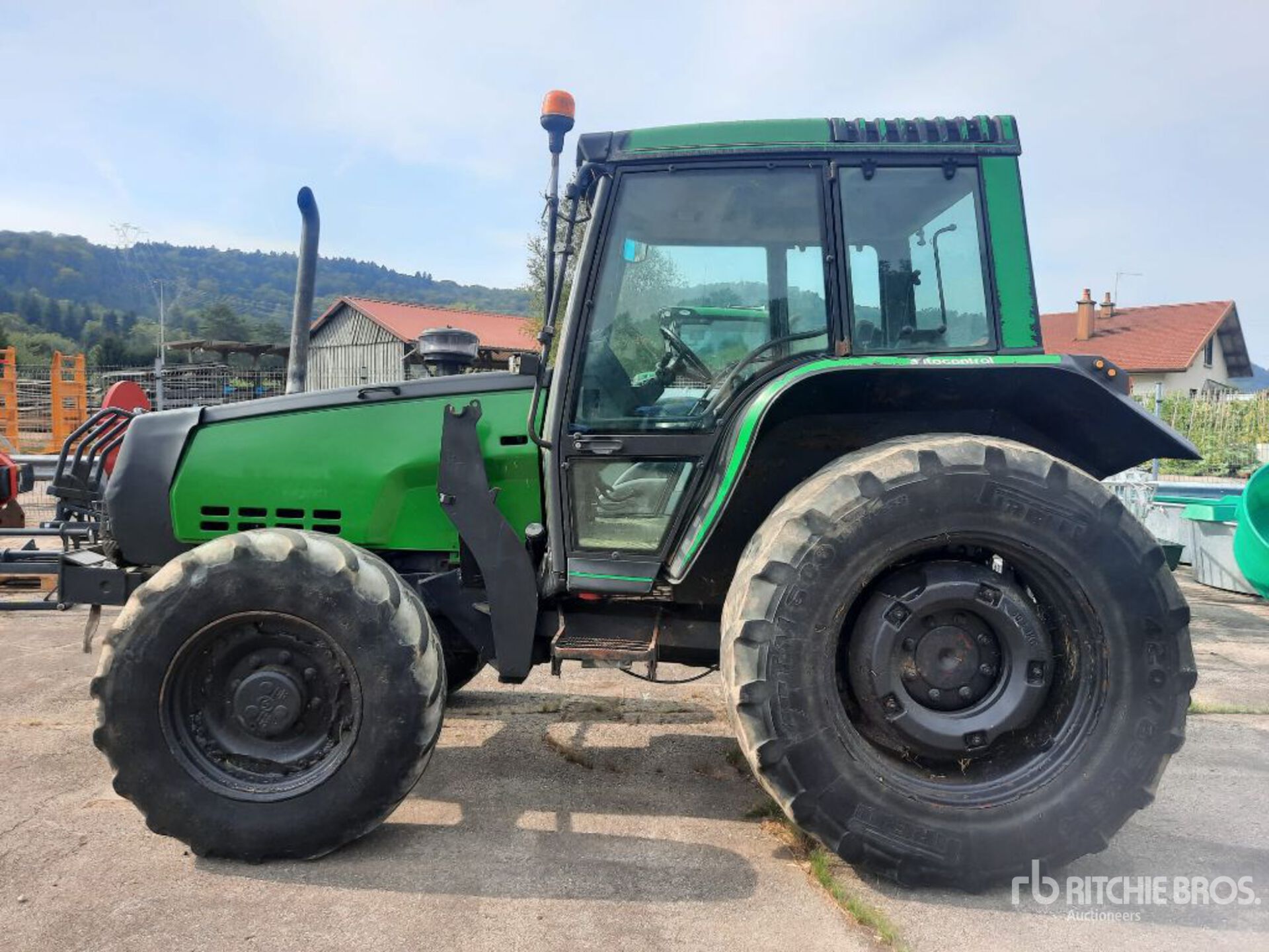 1998 Valmet 6000 Tracteur Agricole جرار ذو دفع رباعي