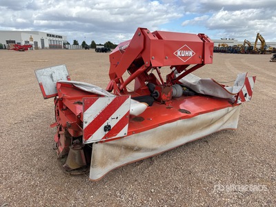 2013 Kuhn FC313F-FF 3000 mm Front Faucheuse Conditionneuse Frontale Mower Conditioner