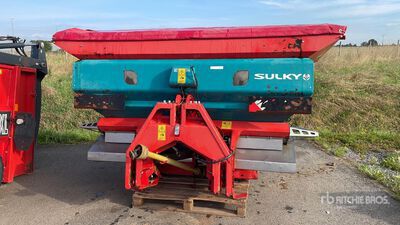 2013 Sulky X40+ 36 m 3-Point 4000 L Épandeur d'engrais