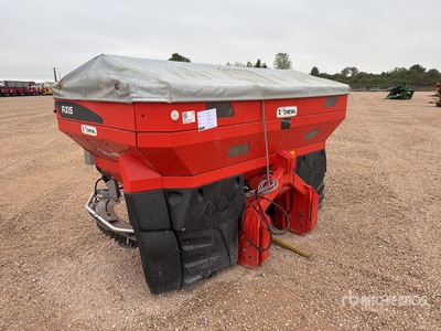 2011 Kuhn AXIS 50.1W 36 m 3-Point 3000 gal 肥料用スプレッダー