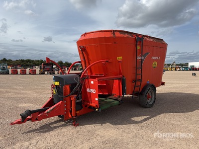2011 Kuhn Profile 1880 Alimentador de ganado