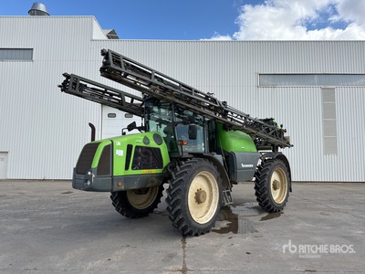 2009 Tecnoma LASER TR 3240 30 m 4x4 High Clearance Self-Propelled Sprayer