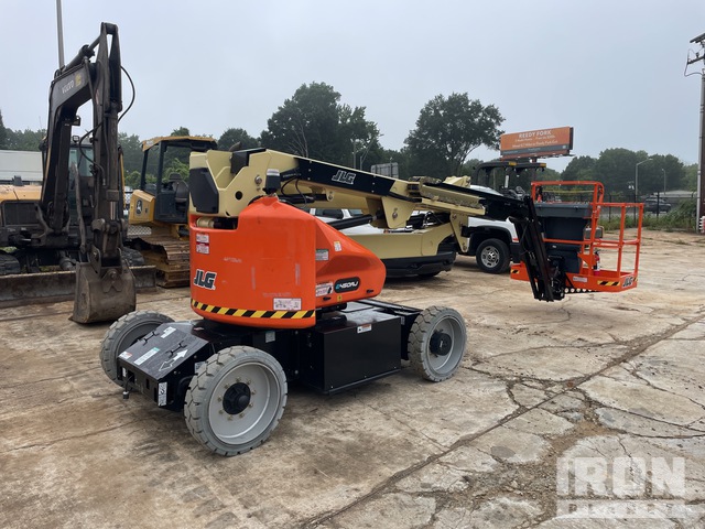 ELEVADOR ARTICULADO 2024 JLG E450AJ