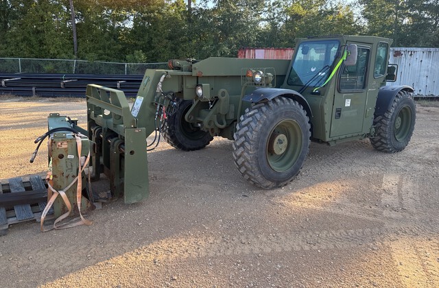 2017 Oshkosh MMV 3 Telehandler