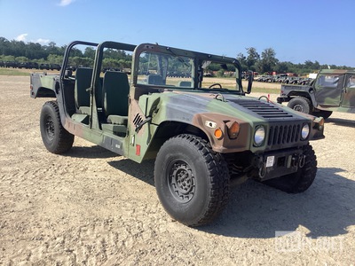 2002 AM General M1123 HMMWV 4 Door w/Truck Body