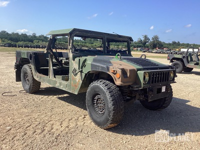 AM General M1152A1B2FK5 HMMWV 2 Door Hard Top w/Truck Body