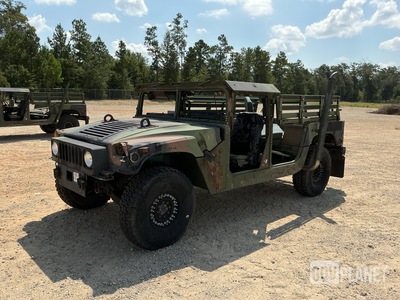AM General M1152A1B2FK5 HMMWV 2 Door Hard Top w/Truck Body