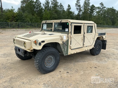 2009 AM General M1165A1 HMMWV 4 Door Hard Top w/Truck Body