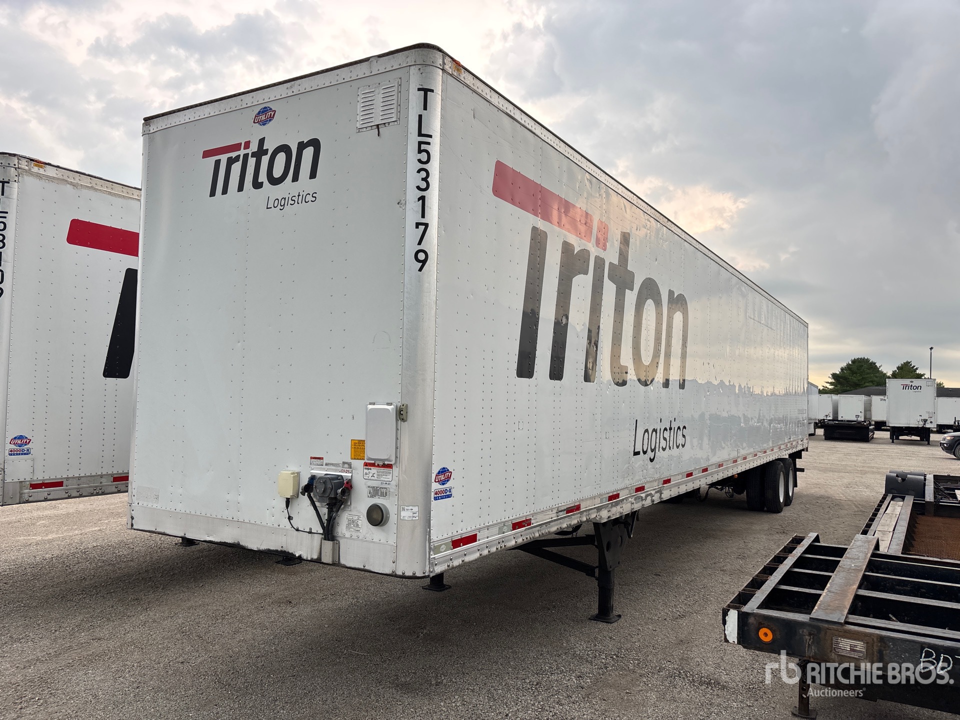 2018 Utility VS2DX 53 ft x 102 in T/A Rimorchio furgonato