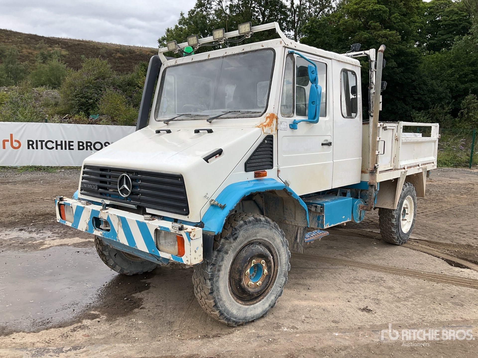 Mercedes-Benz Unimog 4x4. Servicewagen